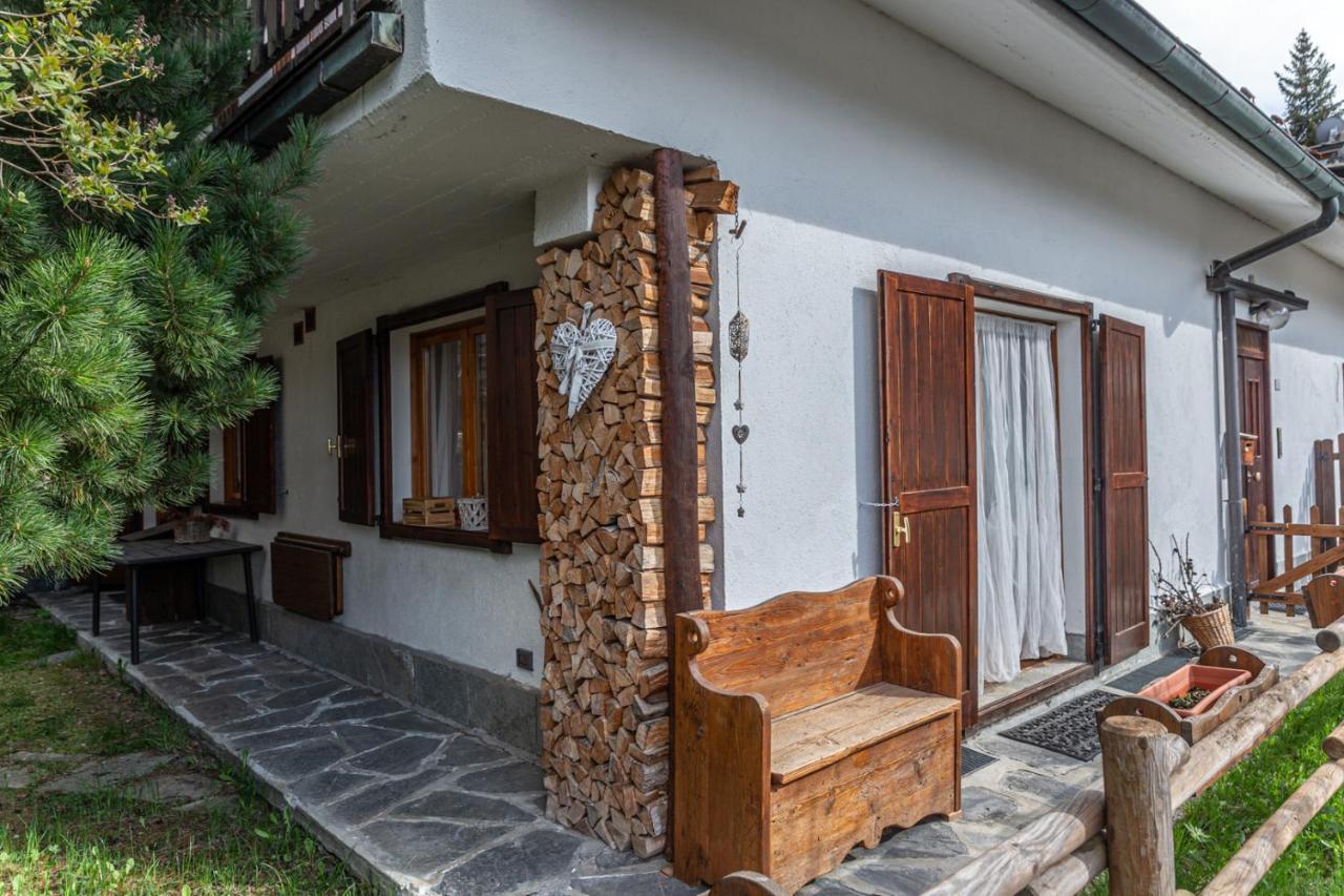 L'Atelier Du Temps - Le Petit Refuge Appartement กอนเญ ภายนอก รูปภาพ